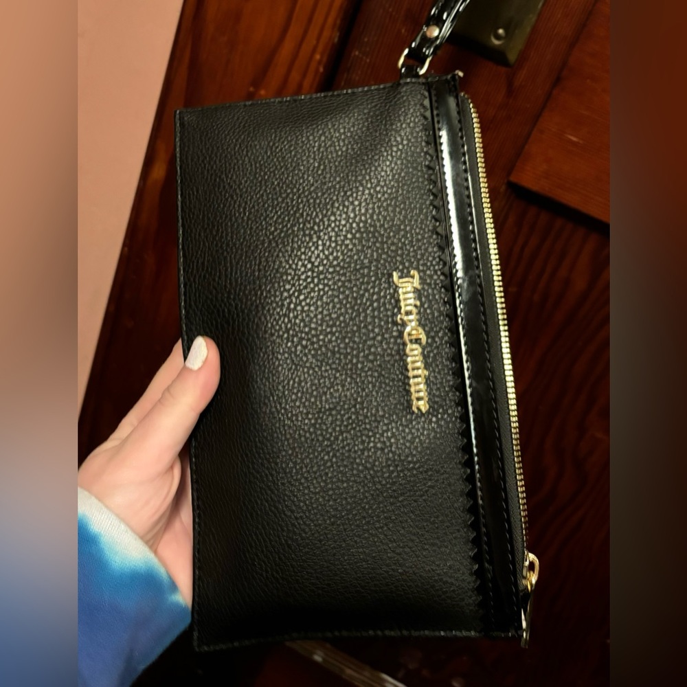 Juicy Couture Wristlet